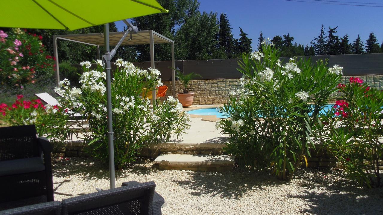 Mas De L'Air - Maison De Charme Bed and Breakfast Noves Exteriör bild
