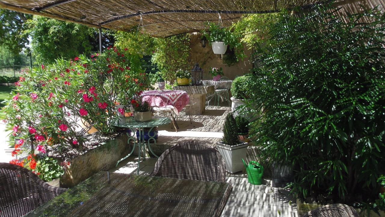 Mas De L'Air - Maison De Charme Bed and Breakfast Noves Exteriör bild